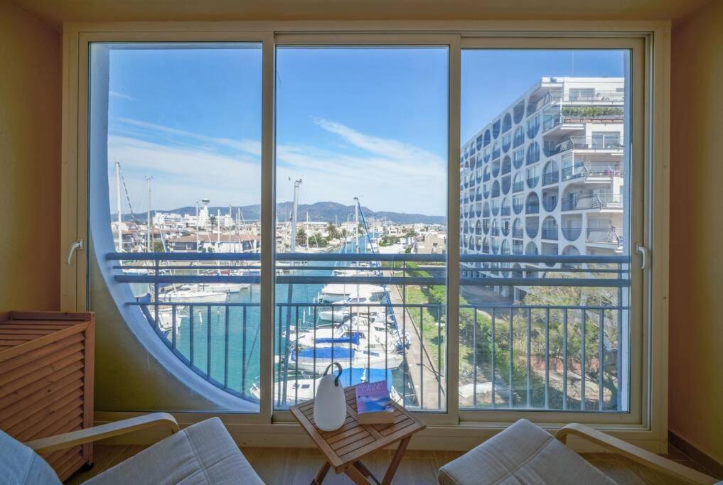 Magnifique Duplex, Vue Mer Et Canal By Welhomy Empuriabrava Exterior photo